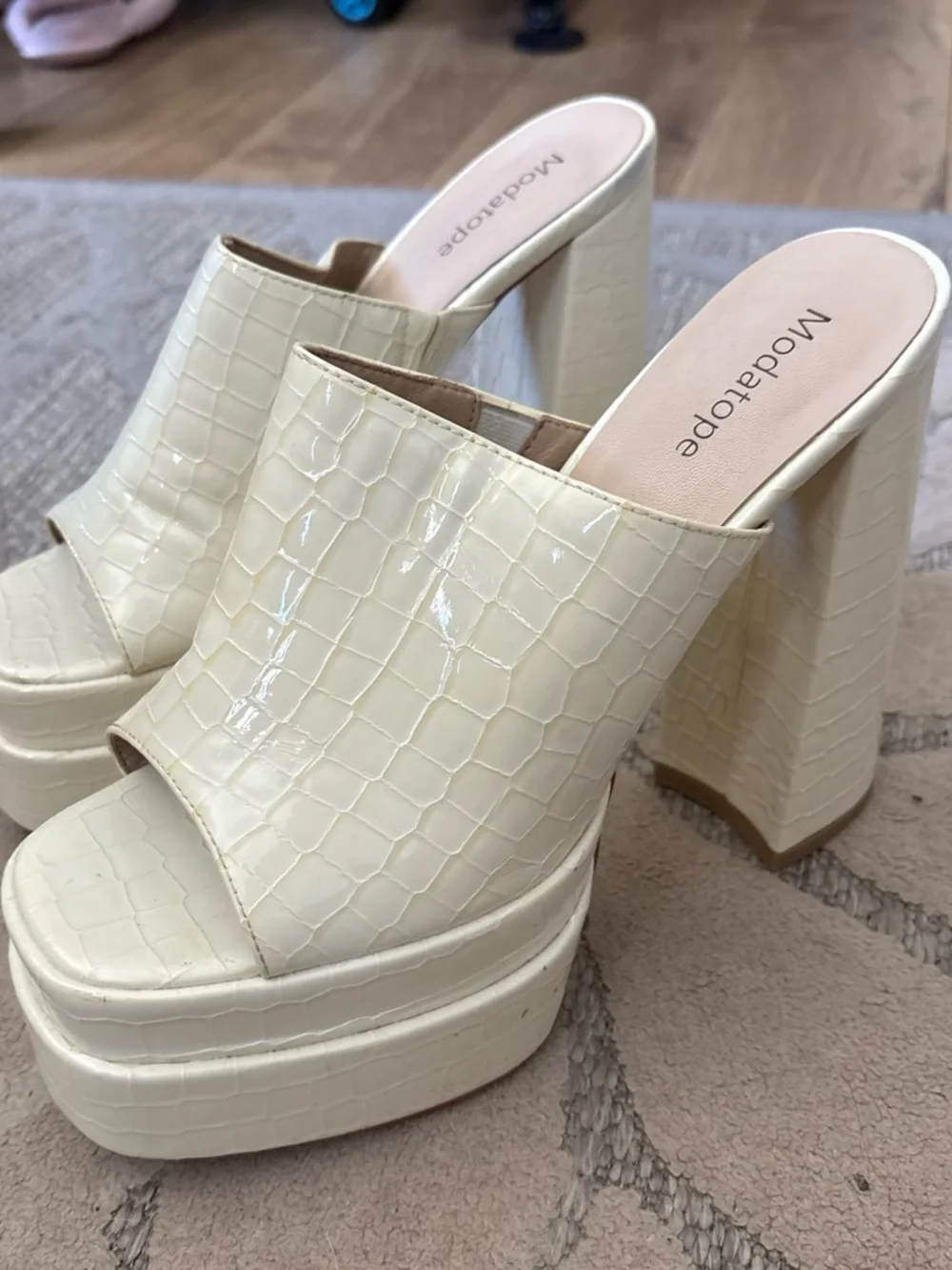 ModaTopé Cream Croc-Embossed Platform Mule Heels